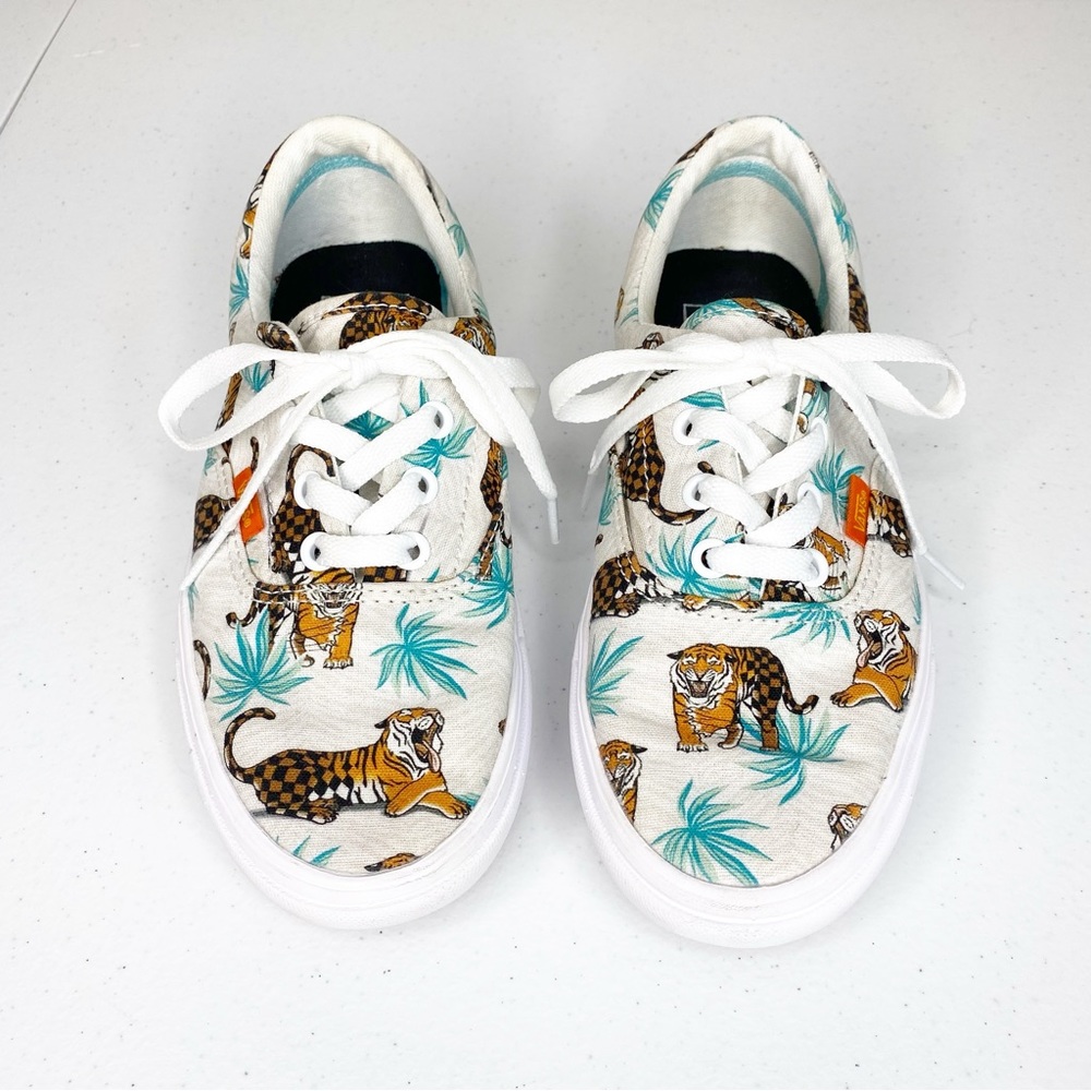 Vans Discovery Channel X Comfy Cush Era Project Cat Sneakers Size 6